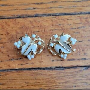 Vintage Clip-on Earrings